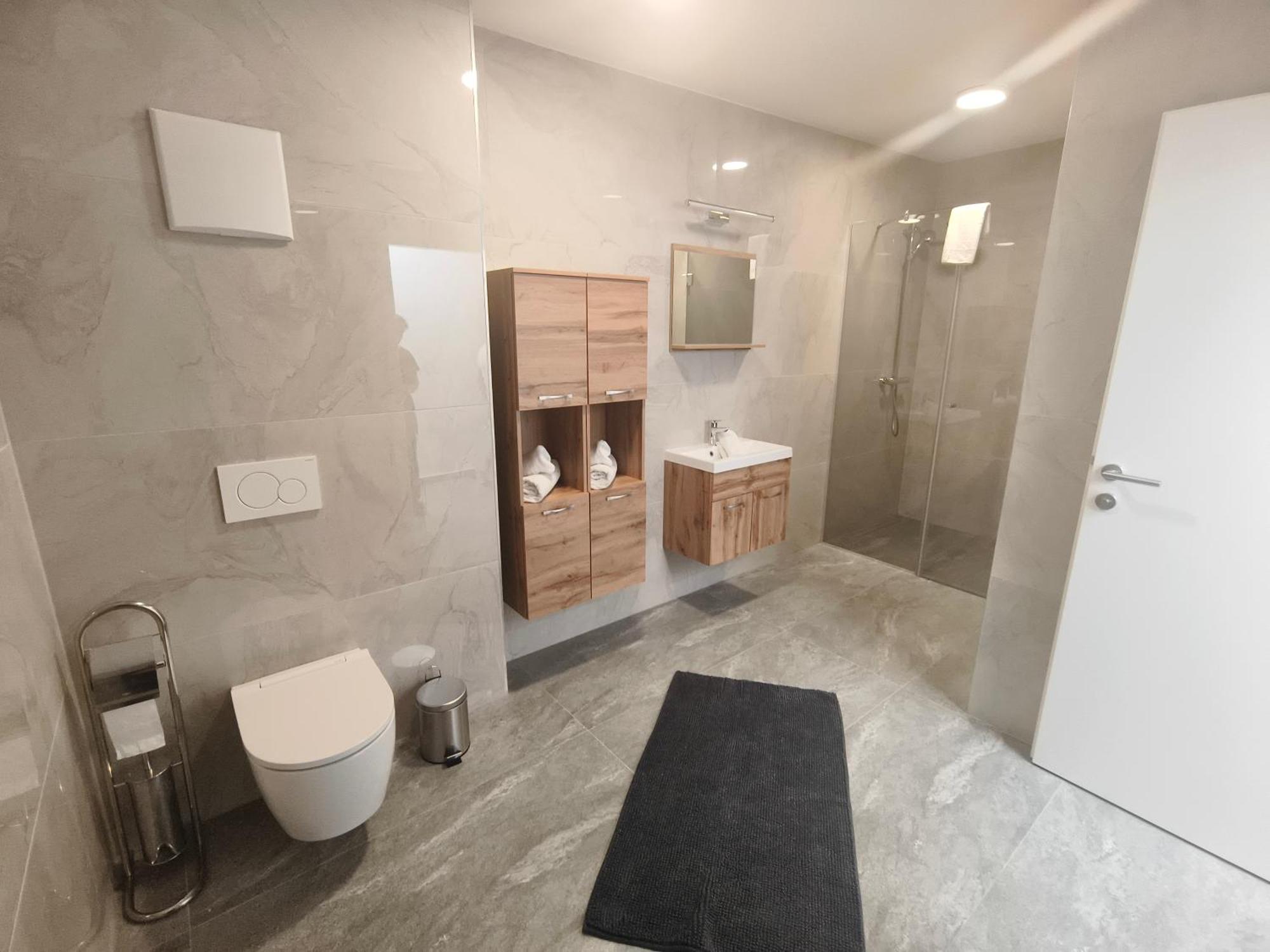 Triplex Appartements Клостернойбург Екстериор снимка