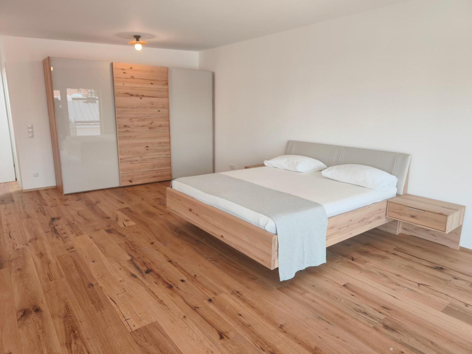 Triplex Appartements Клостернойбург Екстериор снимка